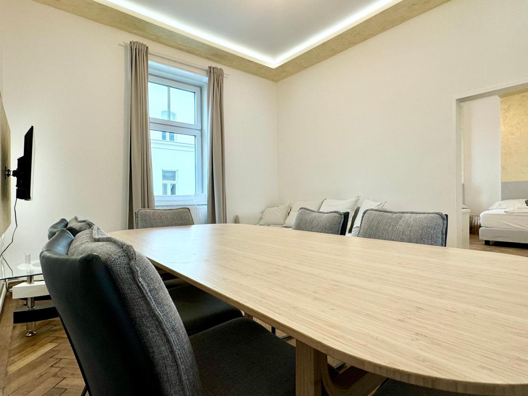 Luxury Apartment At Famous Vienna Kutschkermarkt Exterior photo